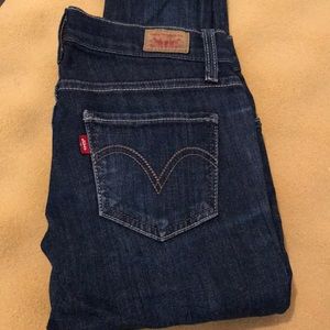 Levi’s 524 Jeans